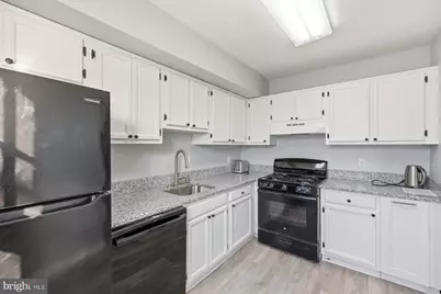 796 Quince Orchard Boulevard #201, Gaithersburg, MD 20878 - Photo 11