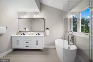 13768 Lambertina Pl, Rockville, MD 20850 - Photo 19