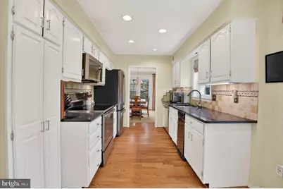 10714 Brewer House, Rockville, MD 20852 - Photo 17