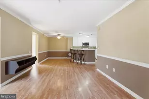 13401 Fountain Club Dr, Germantown, MD 20874 - Photo 7