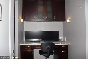 4 Monroe St, Rockville, MD 20850 - Photo 9