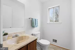 25945 Lasalle Ct, Damascus, MD 20872 - Photo 19