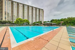 5225 Pooks Hill Rd, Bethesda, MD 20814 - Photo 19