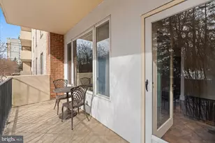 8101 Connecticut Ave, Chevy Chase, MD 20815 - Photo 17