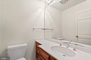 8101 Connecticut Ave, Chevy Chase, MD 20815 - Photo 21