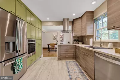 20720 Warfield Court, Gaithersburg, MD 20882 - Photo 7