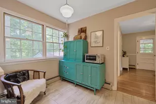 20720 Warfield Ct, Gaithersburg, MD 20882 - Photo 9