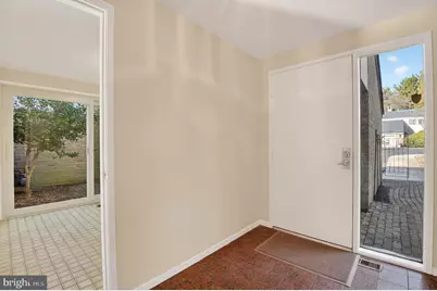 19144 Roman Way, Gaithersburg, MD 20886 - Photo 5
