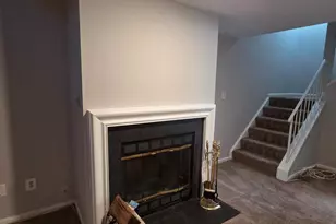 20003 Canebrake Ct, Gaithersburg, MD 20886 - Photo 9