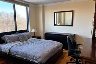 5225 Pooks Hill Rd, Bethesda, MD 20814 - Photo 11