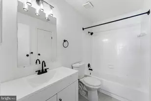 9900 Boysenberry Way, Gaithersburg, MD 20879 - Photo 11
