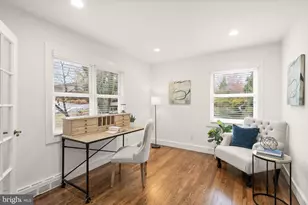 6523 79th Pl, Cabin John, MD 20818 - Photo 7