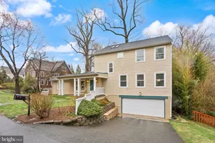 6523 79th Pl, Cabin John, MD 20818 - Photo 3