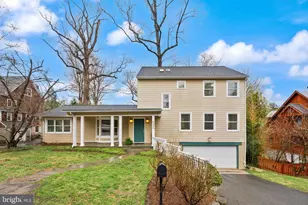 6523 79th Pl, Cabin John, MD 20818 - Photo 1