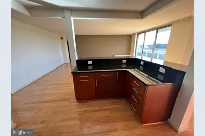 7333 New Hampshire Avenue #912 S, Takoma Park, MD 20912 - Photo 3