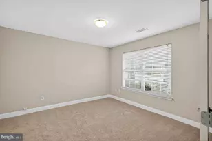 21114 Futura Ct, Germantown, MD 20876 - Photo 7