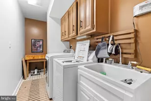 11001 Lockwood Dr, Silver Spring, MD 20901 - Photo 21