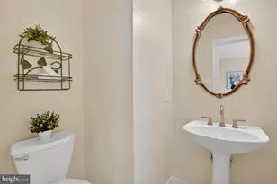 13766 Lambertina Pl, Rockville, MD 20850 - Photo 9