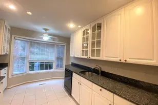 7927 Jensen Pl, Bethesda, MD 20817 - Photo 13