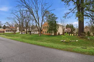 15501 Peach Leaf Ln, North Potomac, MD 20878 - Photo 3