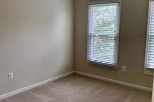 1569 Templeton Pl, Rockville, MD 20852 - Photo 17