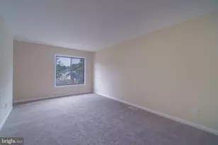 9416 Penshurst Ct, Gaithersburg, MD 20886 - Photo 9