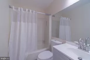 9416 Penshurst Ct, Gaithersburg, MD 20886 - Photo 23