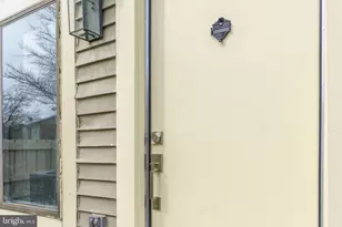 9416 Penshurst Ct, Gaithersburg, MD 20886 - Photo 25