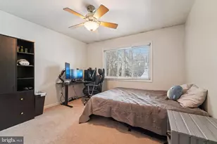 20610 Highland Hall Dr, Montgomery Village, MD 20886 - Photo 29