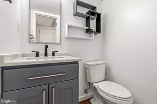 15727 Ambiance Dr, North Potomac, MD 20878 - Photo 13