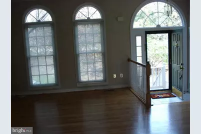 15734 Cherry Blossom Lane, North Potomac, MD 20878 - Photo 3