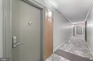 10101 Grosvenor Pl, Rockville, MD 20852 - Photo 13