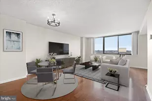 10101 Grosvenor Pl, Rockville, MD 20852 - Photo 11