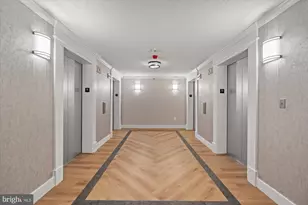10101 Grosvenor Pl, Rockville, MD 20852 - Photo 11