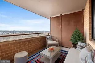 10101 Grosvenor Pl, Rockville, MD 20852 - Photo 23