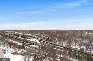 10101 Grosvenor Pl, Rockville, MD 20852 - Photo 27