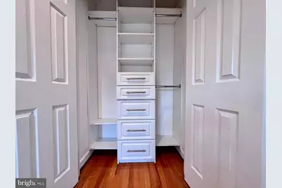 5332 Pooks Hill Road #304, Bethesda, MD 20814 - Photo 11