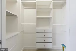 6820 Wisconsin Ave, Bethesda, MD 20815 - Photo 15