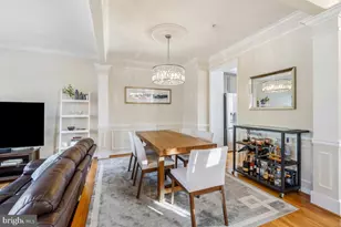 6032 Stonehenge Pl, North Bethesda, MD 20852 - Photo 9