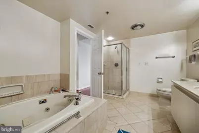 5600 Wisconsin Avenue #709, Chevy Chase, MD 20815 - Photo 29