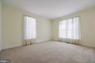 11021 Daybreak Ct, North Bethesda, MD 20852 - Photo 17