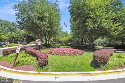 10500 Rockville Pike #328, Rockville, MD 20852 - Photo 27