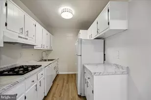 10500 Rockville Pike, Rockville, MD 20852 - Photo 19