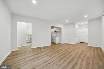 10500 Rockville Pike #328, Rockville, MD 20852 - Photo 9