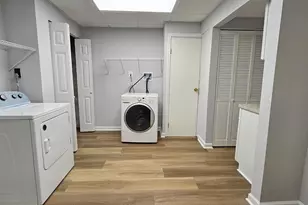 7244 Greentree Rd, Bethesda, MD 20817 - Photo 19