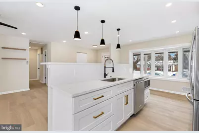 13530 Vandalia Drive, Rockville, MD 20853 - Photo 7