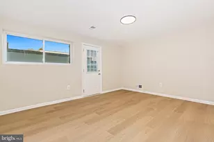 13530 Vandalia Dr, Rockville, MD 20853 - Photo 37