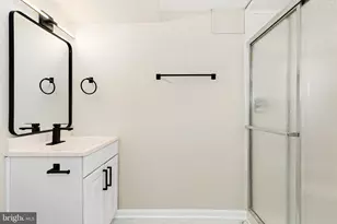 13530 Vandalia Dr, Rockville, MD 20853 - Photo 41