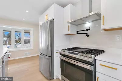 13530 Vandalia Drive, Rockville, MD 20853 - Photo 9