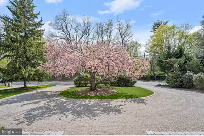 4209 Bradley Lane, Chevy Chase, MD 20815 - Photo 3